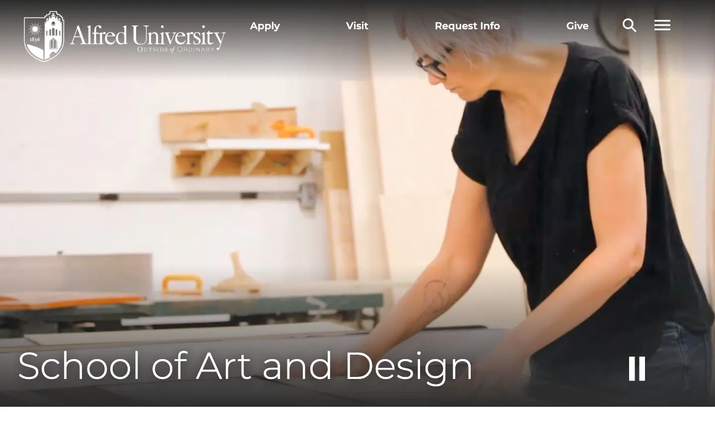 الموقع الإلكتروني لـ Alfred University – School of Art and Design