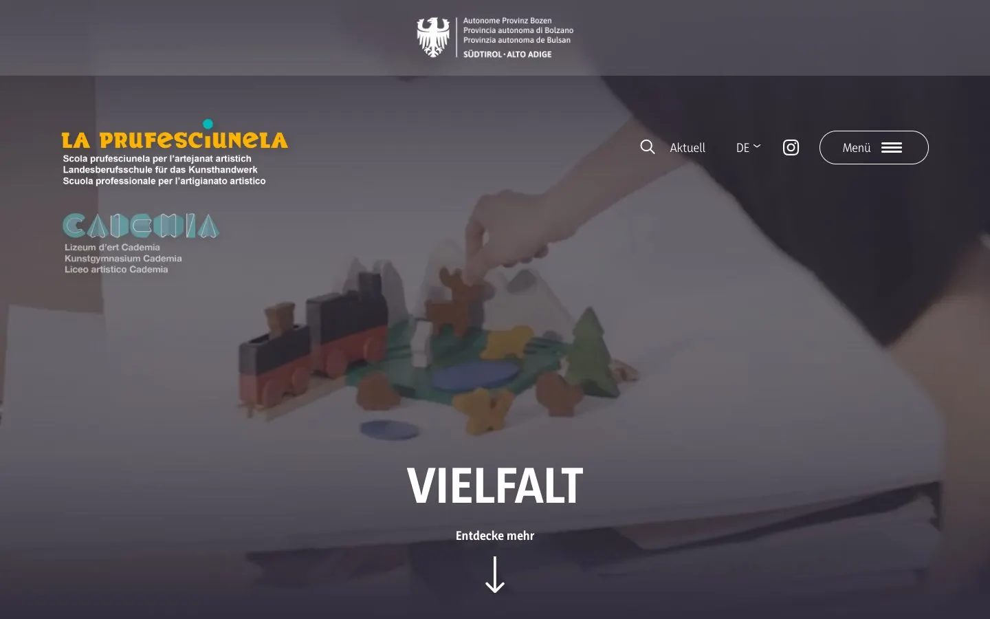 Die Website von Landesberufsschule für das Kunsthandwerk Gröden