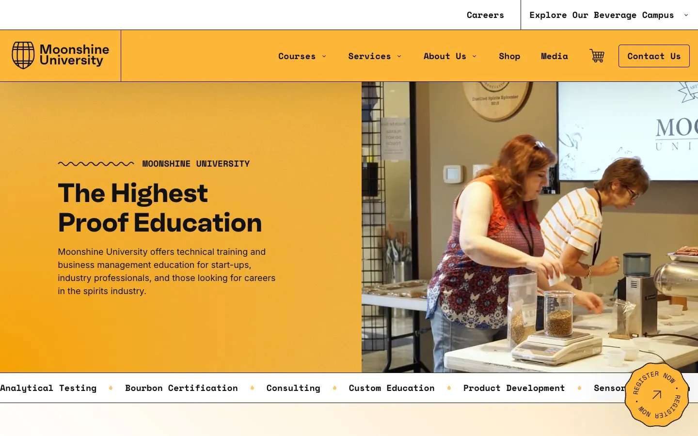 El sitio web de Moonshine University